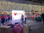 Cantata Natalina levou a magia do Natal para centenas de famílias